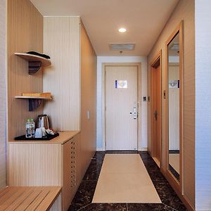 Deluxe Triple Room Sea View